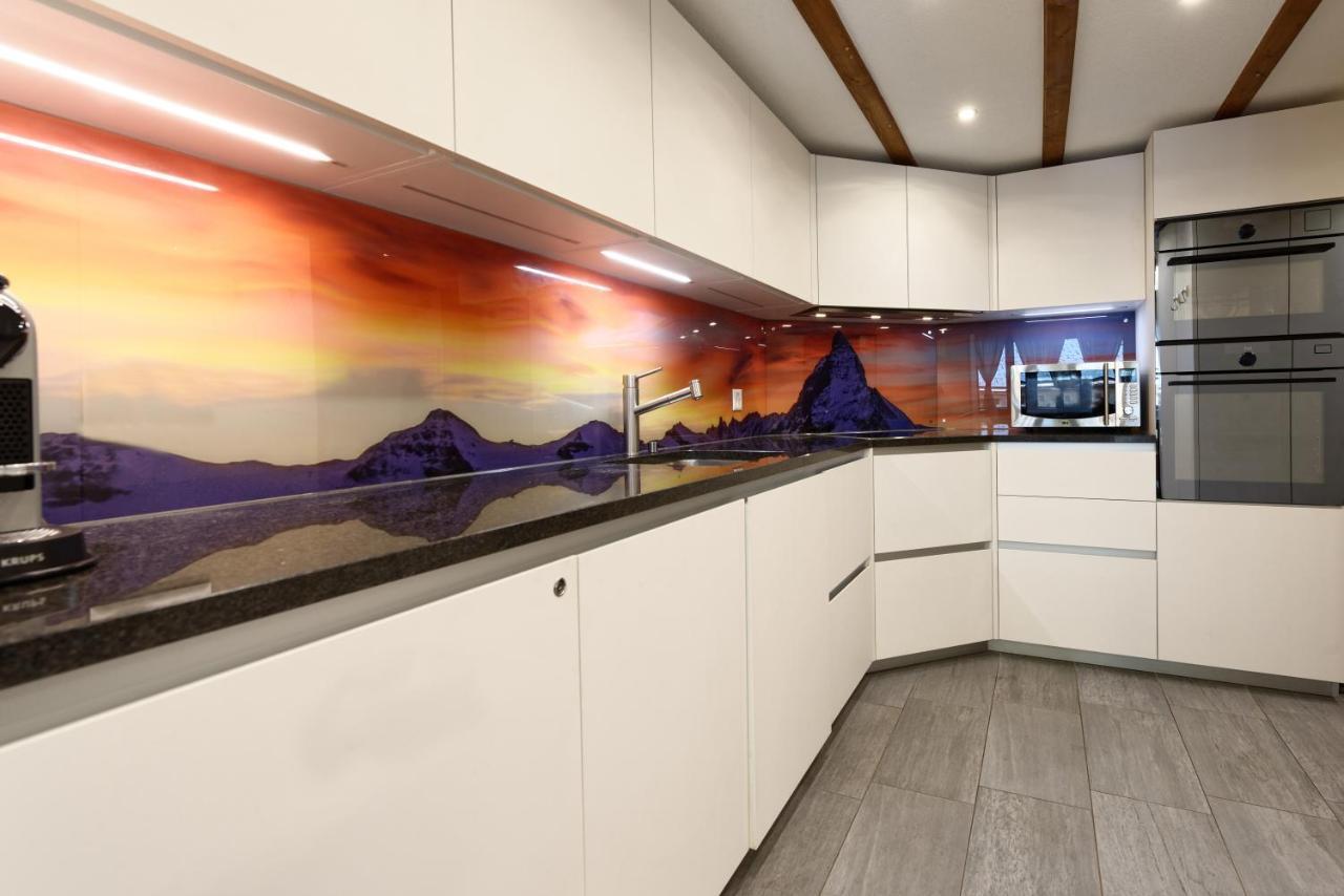 Appartement Au Centre De Церматт Экстерьер фото